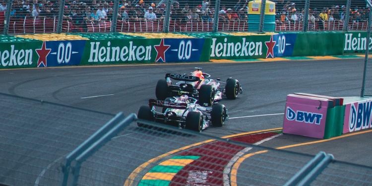 Immagine dell'articolo: <span>Il GP di Formula 1 d'Australia 2023: fin dove si spingono le norme?</span>
