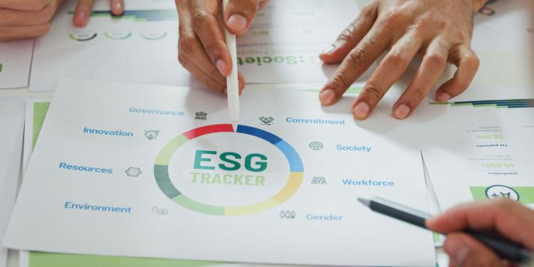 <span>Compliance ESG: come le nuove direttive UE ridefiniscono il rischio d'imprese | La parola all'Avv. Piazzese</span>
